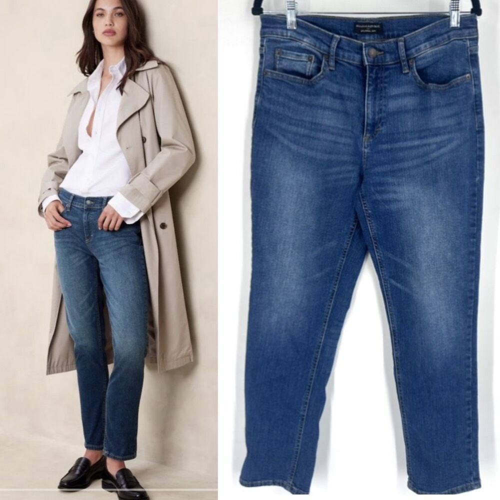 Banana Republic Girlfriend Hi‎ Rise Jeans Size 8 Medium Wash Blue